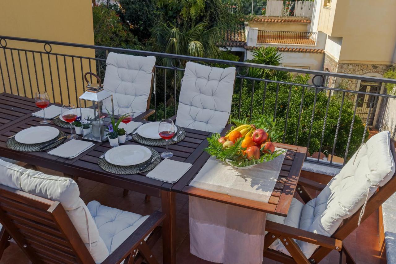 Casa Di Nonno Apartment Taormina Bagian luar foto