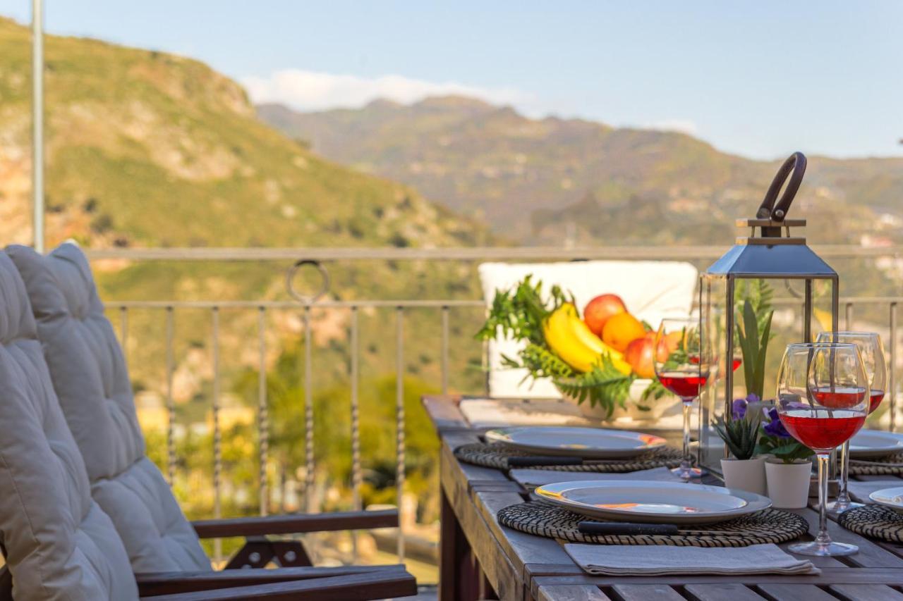 Casa Di Nonno Apartment Taormina Bagian luar foto