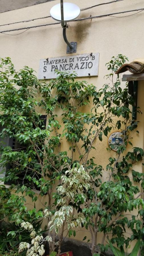 Casa Di Nonno Apartment Taormina Bagian luar foto